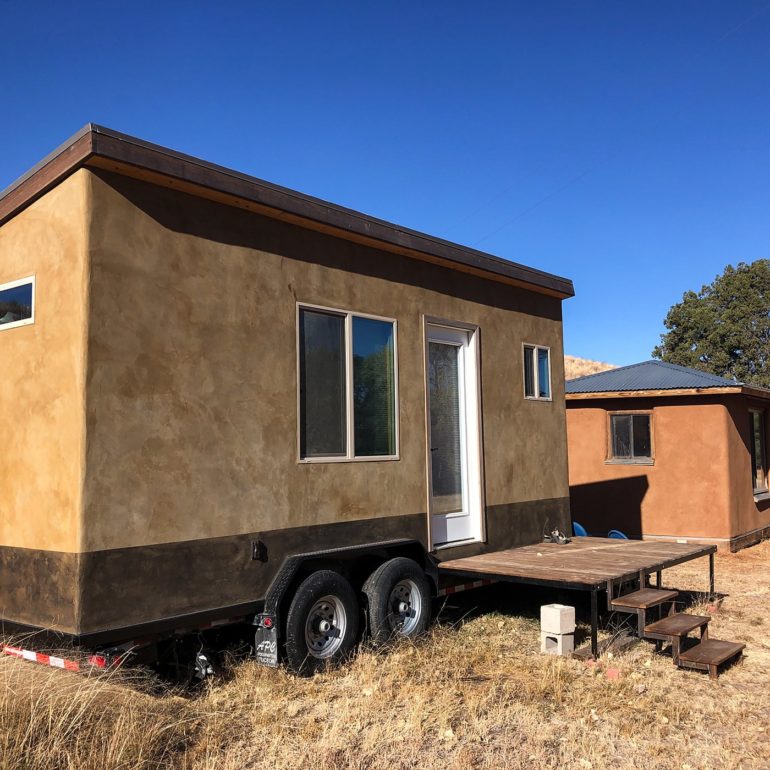 Tiny House Thumbnail